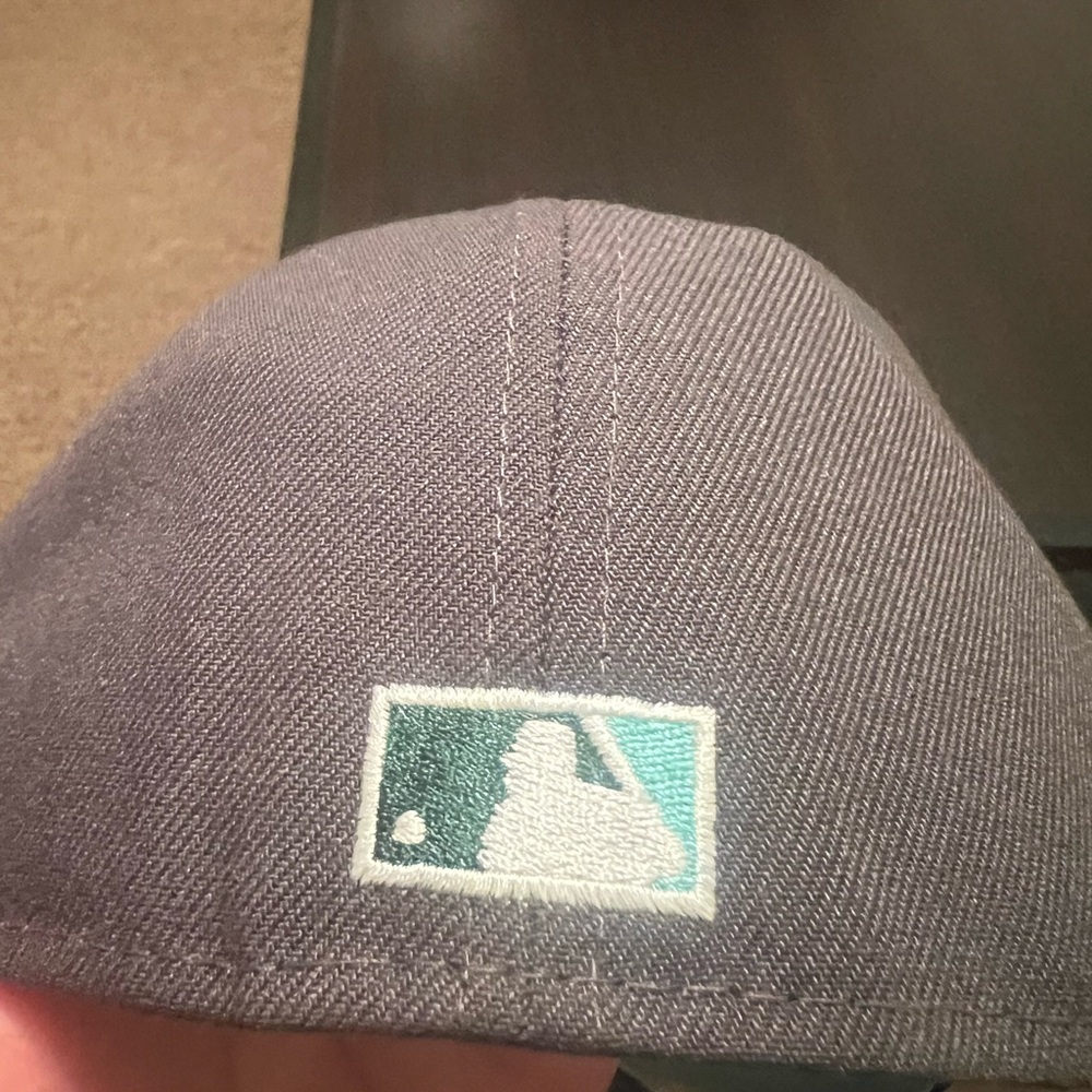 New Era Boston Red Sox Fitted w/Sidepatch Men’s Size 7 3/8 - Picture 4 of 6